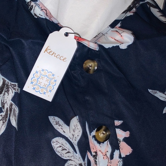 Summer dress - Picture 2 of 5